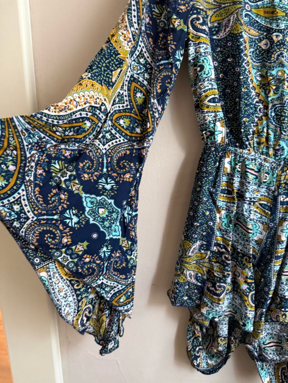 Boho Paisley Tie Front Romper Small/Medium Bell Sleeve Festival Playsuit - Picture 4 of 11